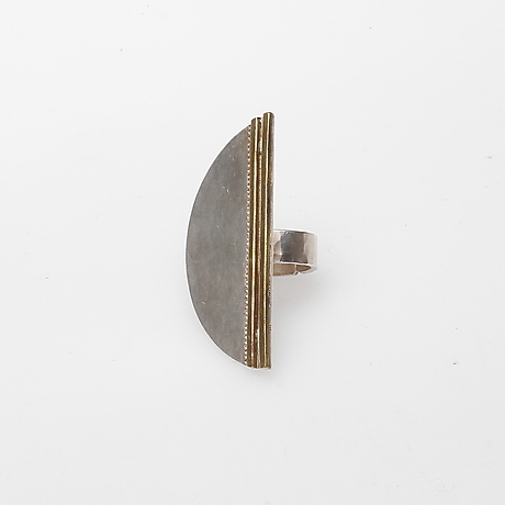 THE ULLA EARRINGS IN SILVER