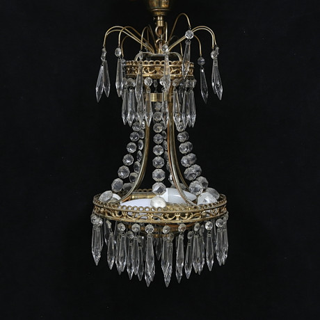 TAKKRONA, sengustaviansk stil, 1900-tal, höjd ca. 43 cm. Belysning ...