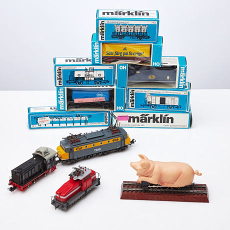 MÄRKLIN, 12 dlr, b.l. a. lok nummer 3044, 3546, 3324, gods- och ...
