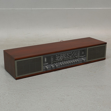 RADIO, 