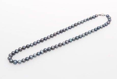 PÄRLCOLLIER.