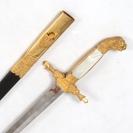 ÄMBETSMANNAVÄRJA, med balja, Sverige, 18/1900-tal. Vapen & Militaria ...