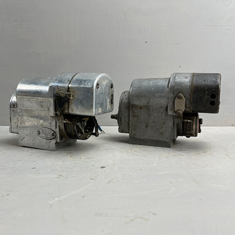 BOSCH, magnetgeneratorer, 2 st, modell B142, 1930-tal.