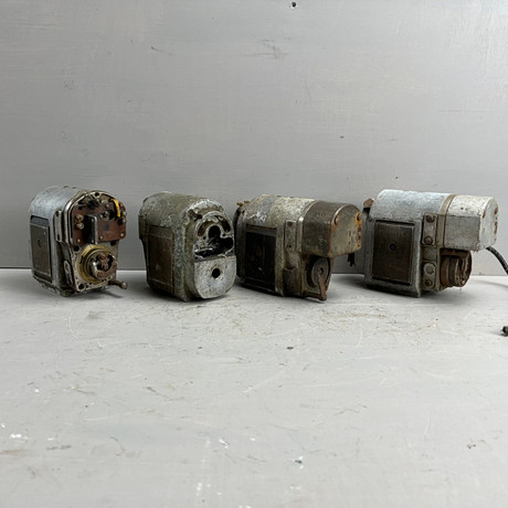 BOSCH, magnetgeneratorer, 4 st, renoveringsobjekt, bla modell D1A/D1B, 1920/30-tal.