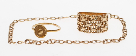 RINGAR, två stycken samt ARMBAND, 18k guld, vikt ca 7 gram.