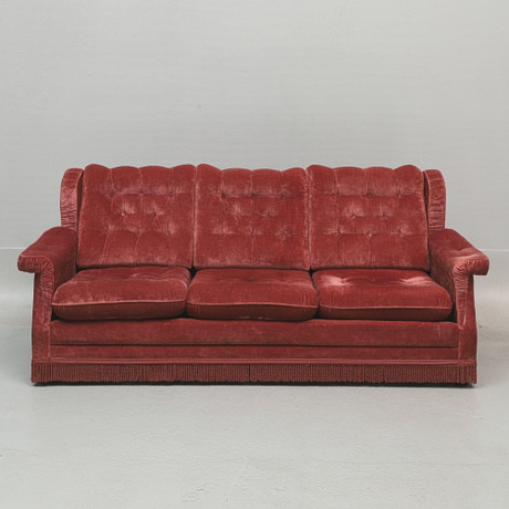 SOFFA, röd plysch, 1900-talets mitt. Möbler - Soffor & Sittgrupper ...