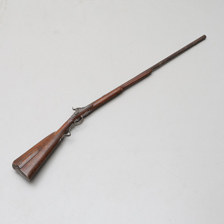 CONVERTED FLINT LOCK RIFLE TO BATTLESTICK, partly 1720/30's. lock ...