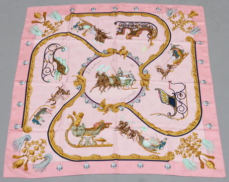 SCARF, Hermès Plumes et Grelots.