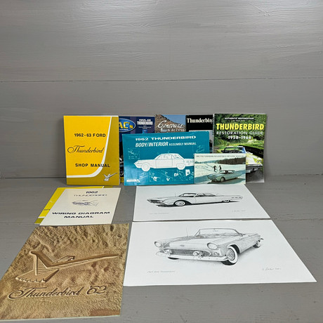 PARTI FORD THUNDERBIRD LITTERATUR, 12 delar, 1960-2010-talet, USA.