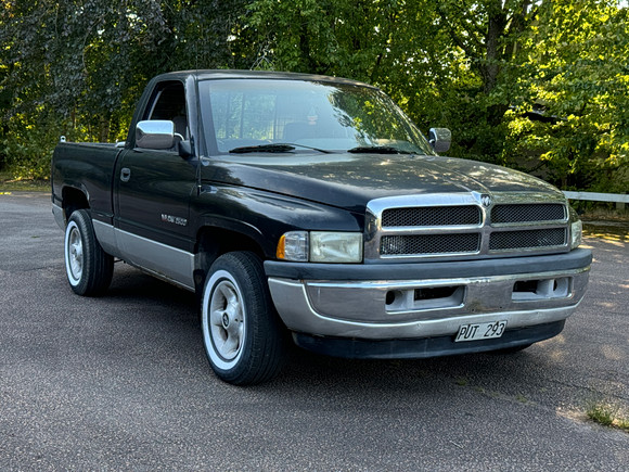 DODGE, modell Ram SLT 2500 V8 Magnum, 1994.