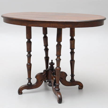 A wooden, Neo-Renaissance coffee table, first half of the 20th century ...