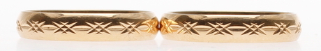 RINGAR, 2st, 18k guld, vikt ca 7,5 gram.