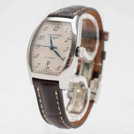 Longines rannekello. Kellot - Rannekellot - Auctionet