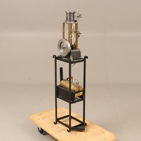 STEAM ENGINE, model, on stand. Miscellaneous - Technica & Nautica ...