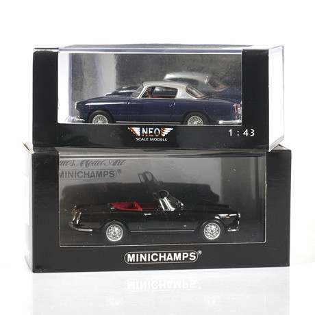 ALFA ROMEO 1900 CSS TOURING 1956 Gris NEO 1:43