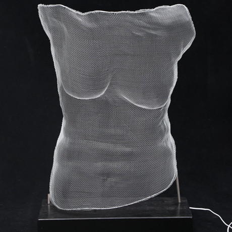 KIA BERGQUIST. NÄTSKULPTUR, Only between you and me, signerad.