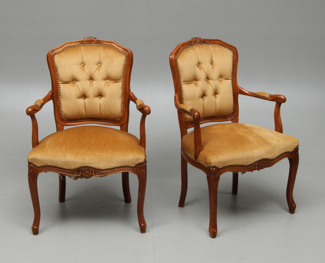 KARMSTOLAR 1 par, rokokostil, 1900-tal.