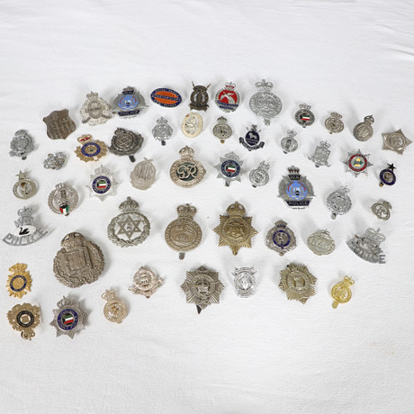 AN EXTENSIVE COLLECTION OF FOREIGN POLICE FORCE BADGES. Coins, Medals ...
