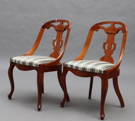 GÖTEBORGSSTOLAR, 2 st, 1900-tal.