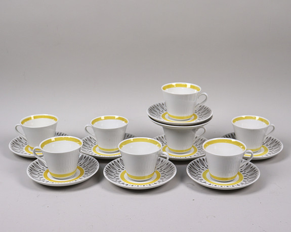 RÖRSTRAND, kaffekoppar med fat, 1950/60-tal, 17 delar. Keramik ...