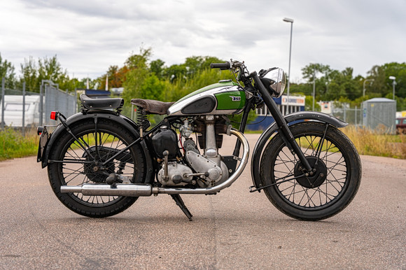 BSA, modell B31, 1946, England. Fordon, Båtar & Delar - Motorcyklar ...