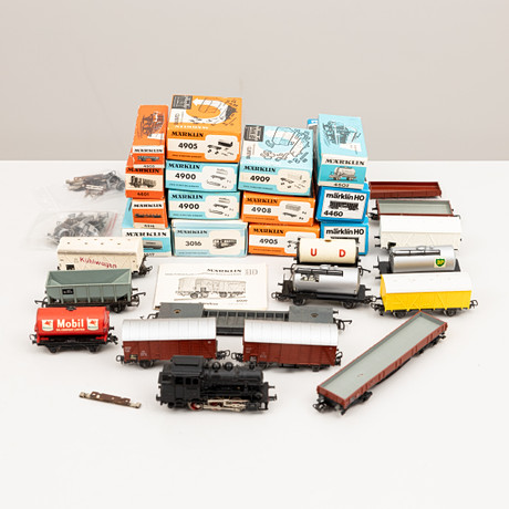 MÄRKLIN TRAIN SET Ce 807/3, steam locomotive TM 800 and 2