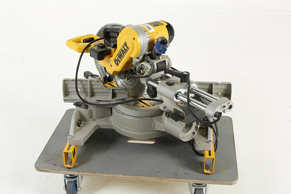 KAP/GERSÅG, Dewalt, 2023-5000-BG32362-1.