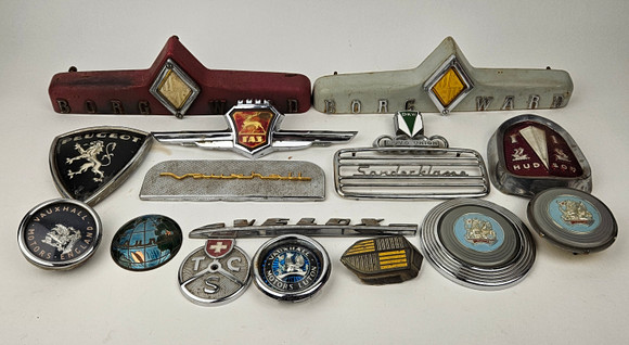 FORDONSMÄRKEN- OCH EMBLEM, bland annat Vauxhall, Peugeot, Hudson, Volvo, Borg Ward.
