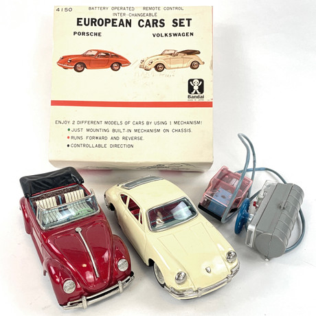 BANDAI. "European Cars Set", Porsche & Volkswagen, batteridrivna leksaksbilar, plåt/plast,