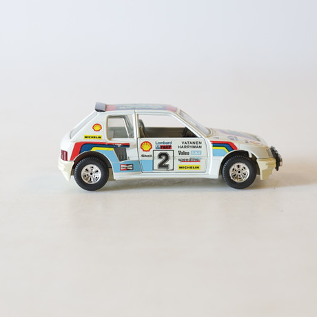 Bburago Peugeot 205 Turbo 16 1:24 (Gebraucht) in Laupen ZH für CHF 6