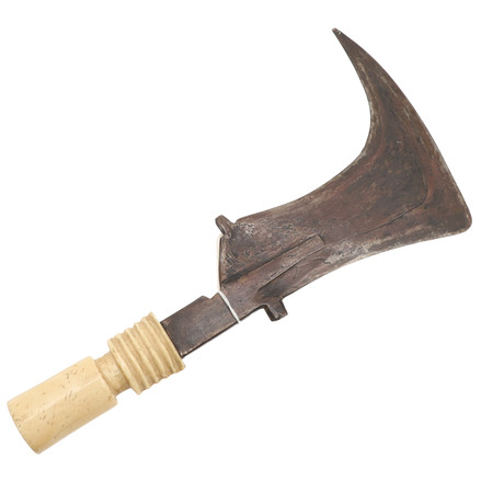 A 19TH CENTURY BONE HANDLED TROMBASH THROWING KNIFE. Weapons ...
