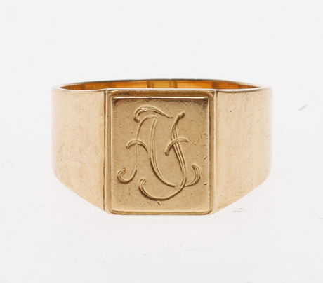 KLACKRING, 18k guld, vikt ca 13,6 gr.