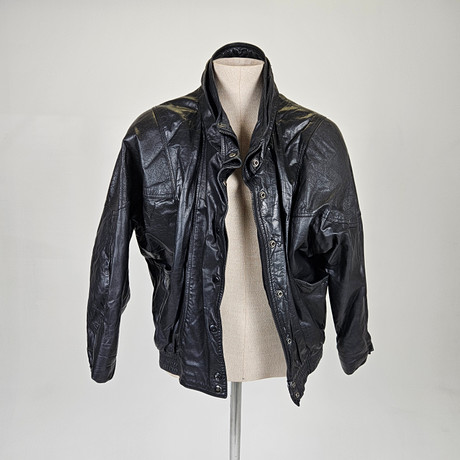 ジャケット・アウター EMMETI Andrea black lamb leather single ジャケット・アウター EMMETI Andrea black lamb leather single