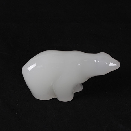 KNUD KYHN. Polar bear with seal, Royal Copenhagen model 1108