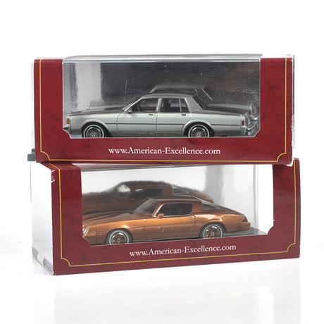 MODELLBILAR, 2 st, metall/resin, Chevrolet Camaro LT & Chevrolet Caprice Classic, NEO Models, skala 1:43.