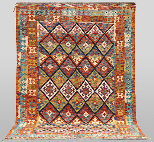 ORIENTMATTA. Kelim klassisk design, 247 x 169 cm. på auktion hos Gomér & Andersson Nyköping