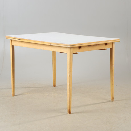 SIGVARD BERNADOTTE. A mid-20th century perstorp table with beech ...