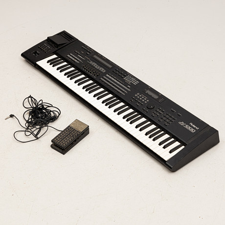 A keyboard, Roland, model JV-1000, Music Workstation, 1990s ...