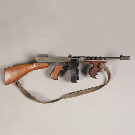 REPLICA MODEL 1921 THOMPSON SUB MACHINE GUN. Weapons & Militaria - Guns ...
