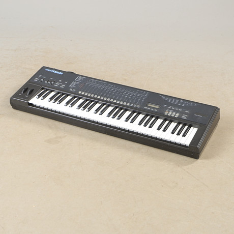 鍵盤楽器 Roland CUBE-60 keyboard Roland Cube 60 Keyboard Vintage Amplifier Working In