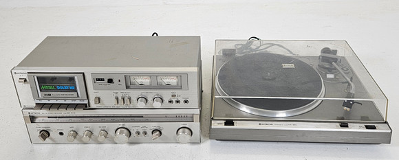 STEREODELAR, 3 delar, Hitachi.
