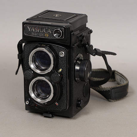 Yalangoch xotinning eri bilan hammomdagi fotosurati