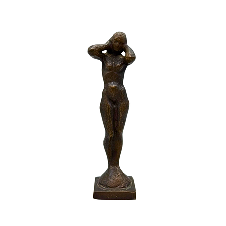 MINIATURE BRONZE SCULPTURE OF A FEMALE NUDE, DATING 1937. Art