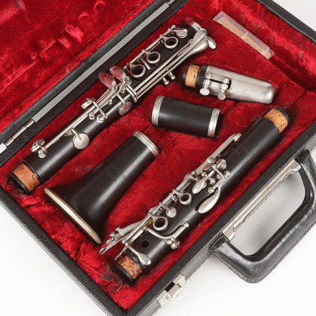 CLARINET Lignatone, Czechoslovakia, 1900s. Collectables
