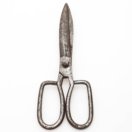 A pair of iron scissors, late 19th century/early 20th century ...