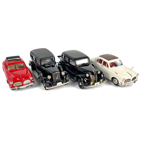ROBEDDIE MODELS 9 hand-built white metal, 1:43 scale model of a 1957