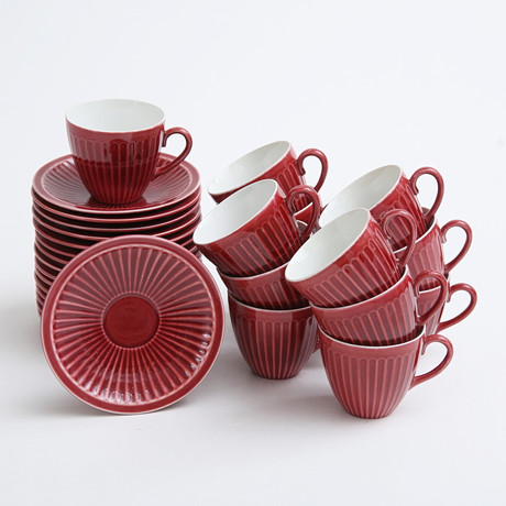 KAFFEKOPPAR med FAT, Rörstrand, 1900-talets mitt. Keramik & Porslin ...