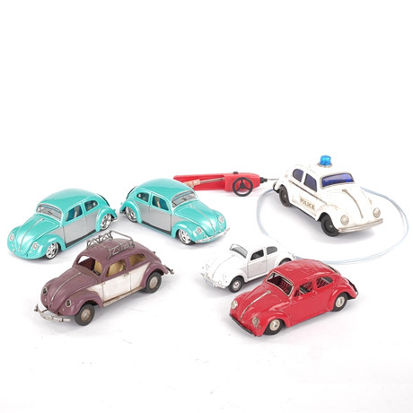 MODELLBILAR, 6 st, Volkswagen, plåt, bla Japan.