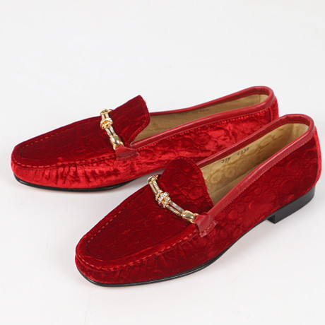 LOAFERS, röd sammet, Gardenia, Italien. Vintagekläder & Accessoarer ...