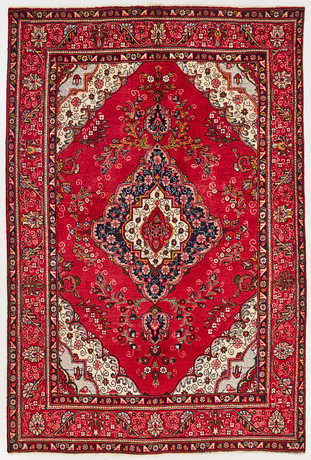 ORIENTAL CARPET, old/semiantique, Tabriz, ca 345x200 cm. Carpets